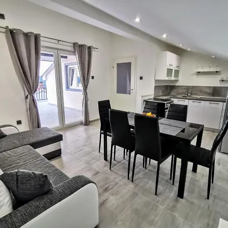 Apartmani Krnic Sibenik Exterior photo