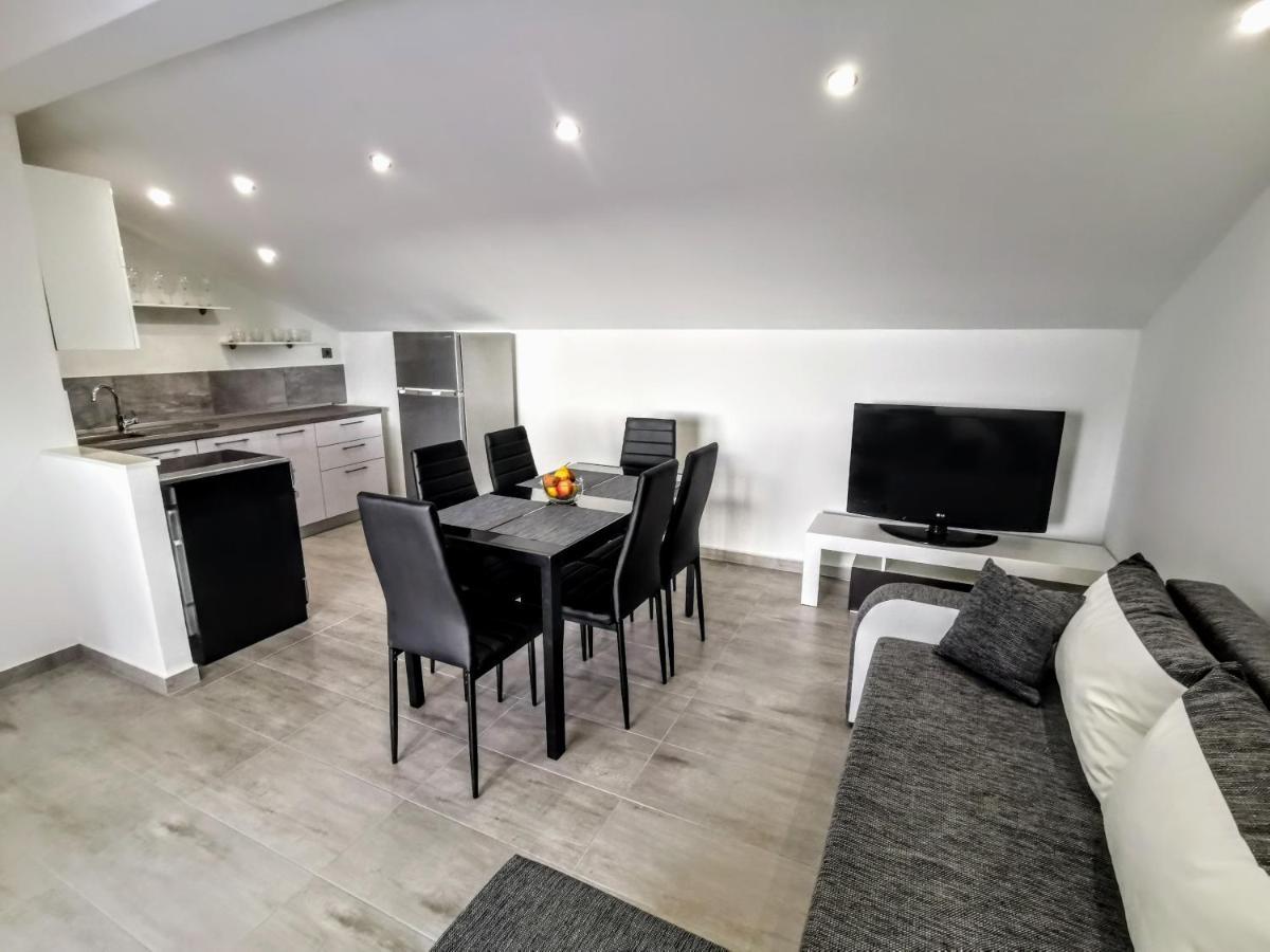 Krnic Apartment Sibenik